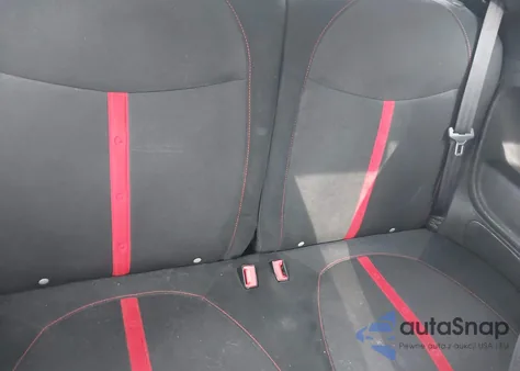 2013 Fiat 500 Abarth z USA, uszkodzony, nr VIN 3C3CFFFH7DT753114